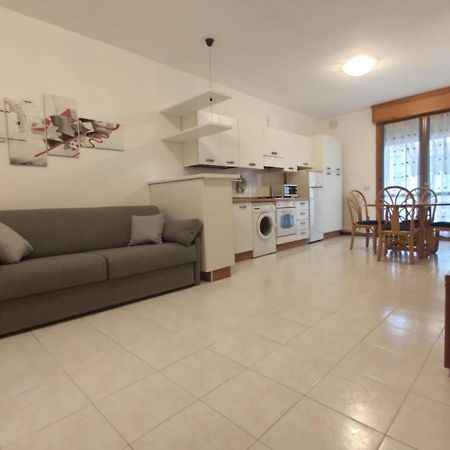 Bafile 18 - Piazza Marconi - Centrale - 50 Mt Dal Mare 利多迪迪耶索洛 外观 照片