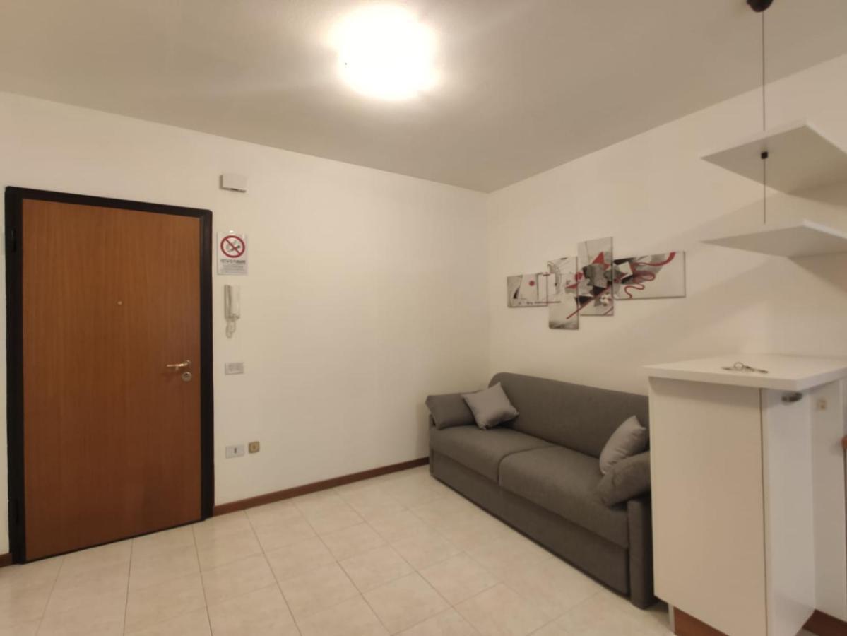 Bafile 18 - Piazza Marconi - Centrale - 50 Mt Dal Mare 利多迪迪耶索洛 外观 照片